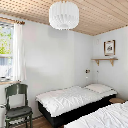 Сasa de vacaciones In Peaceful Surroundings In Vester Somark