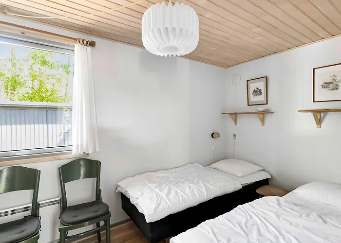 Сasa de vacaciones In Peaceful Surroundings In Vester Somark